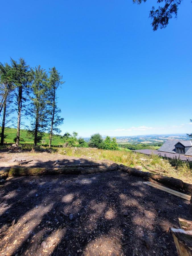 Wheal Tor Hotel & Glamping Лискард Екстериор снимка