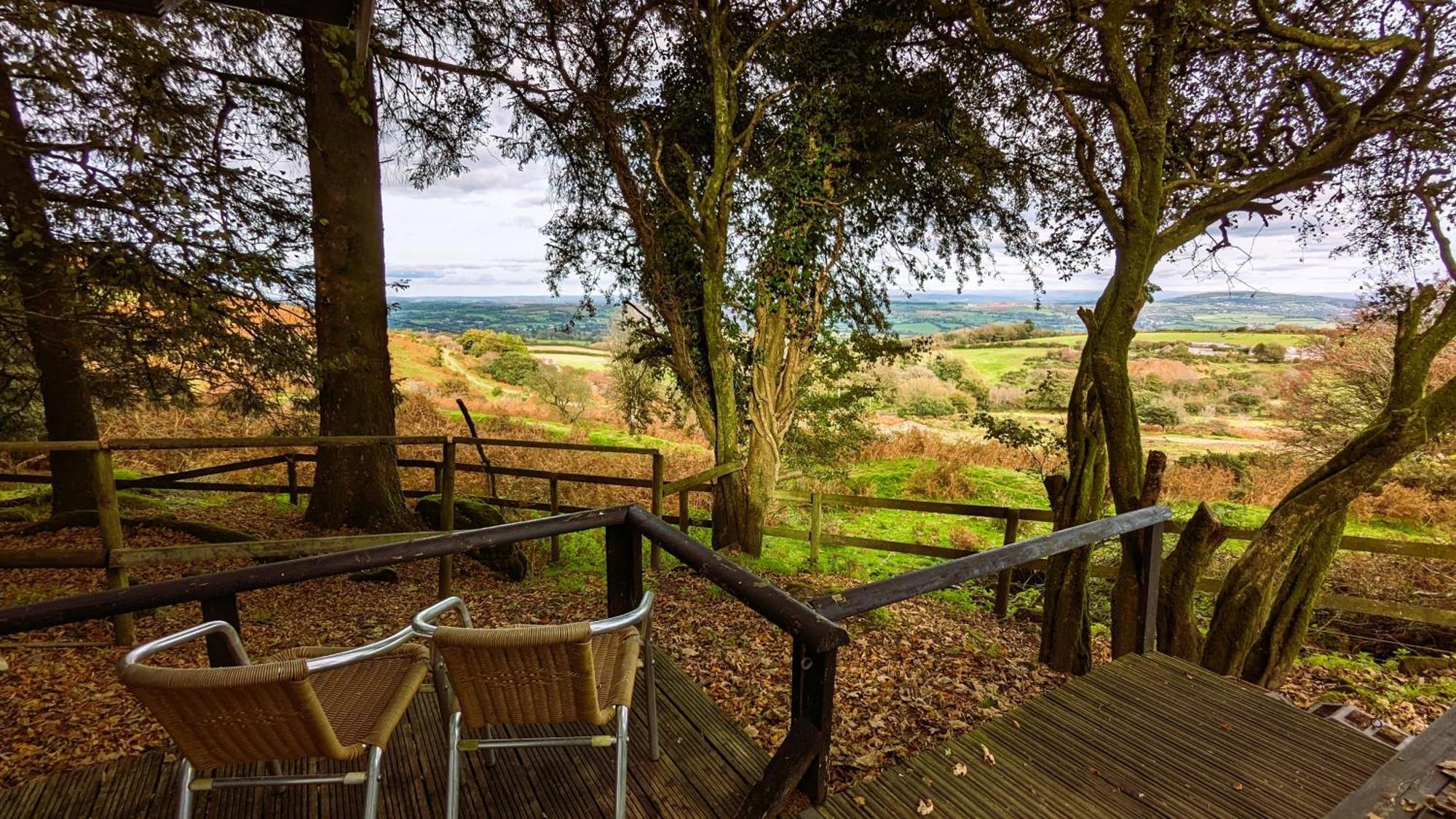 Wheal Tor Hotel & Glamping Лискард Екстериор снимка