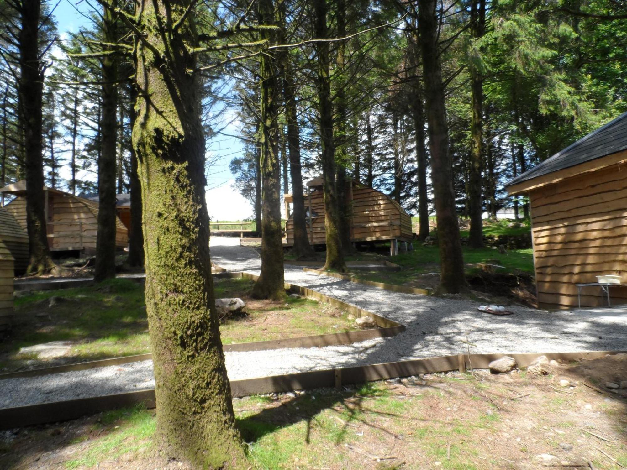 Wheal Tor Hotel & Glamping Лискард Екстериор снимка