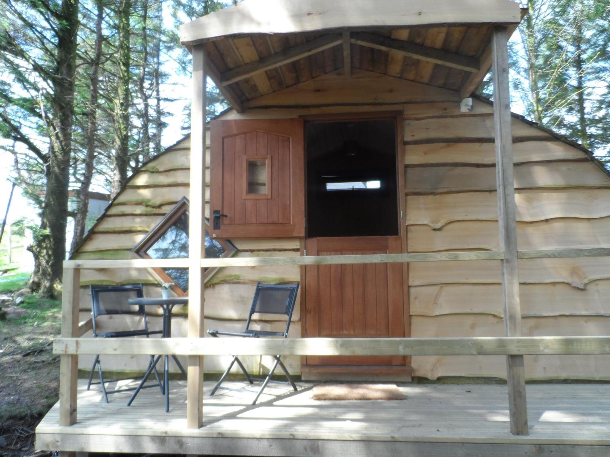 Wheal Tor Hotel & Glamping Лискард Екстериор снимка
