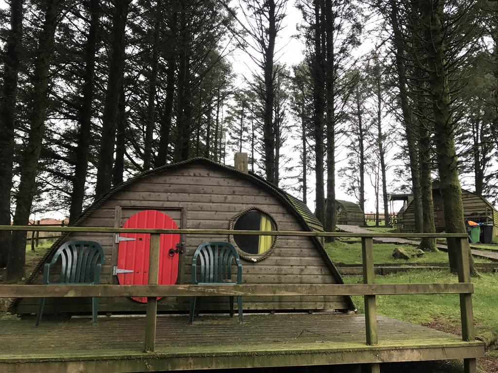 Wheal Tor Hotel & Glamping Лискард Екстериор снимка